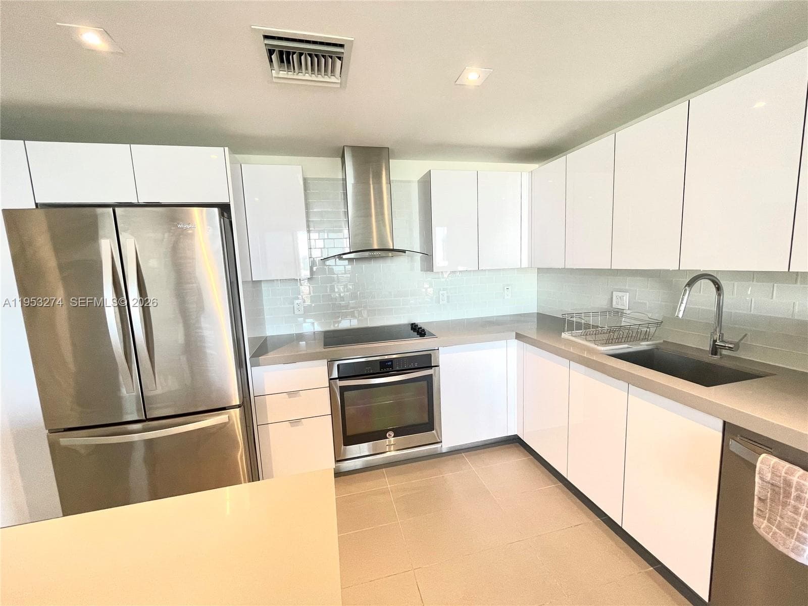 1600 NE 1st Ave # 1018, Miami, FL 33132 — zdjęcie 4