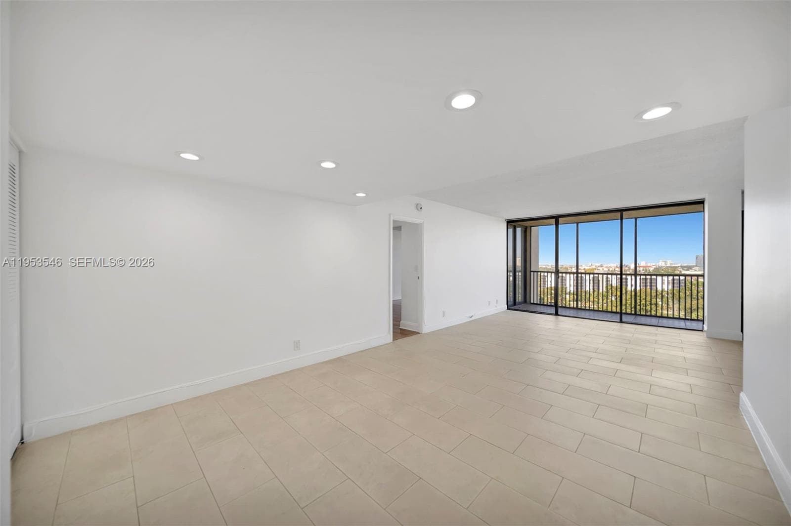 20379 W Country Club Dr # 1232, Aventura, FL 33180 — zdjęcie 3