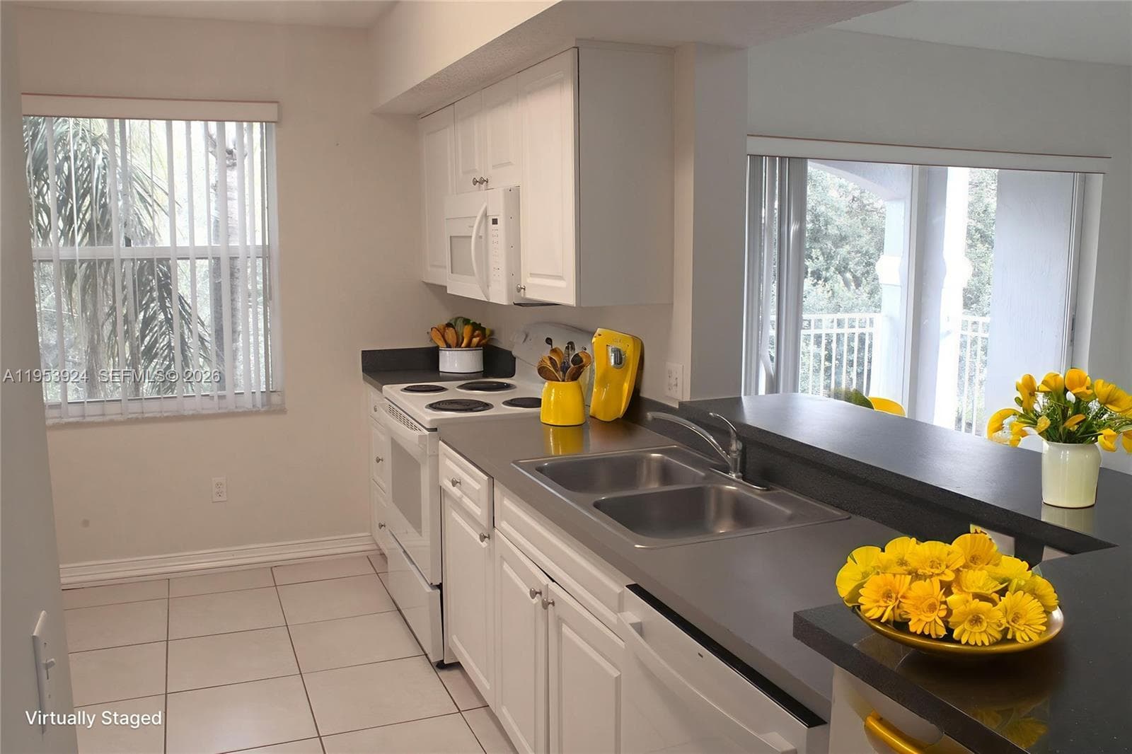 9650 NW 2nd St # 4-301, Pembroke Pines, FL 33024 — zdjęcie 4