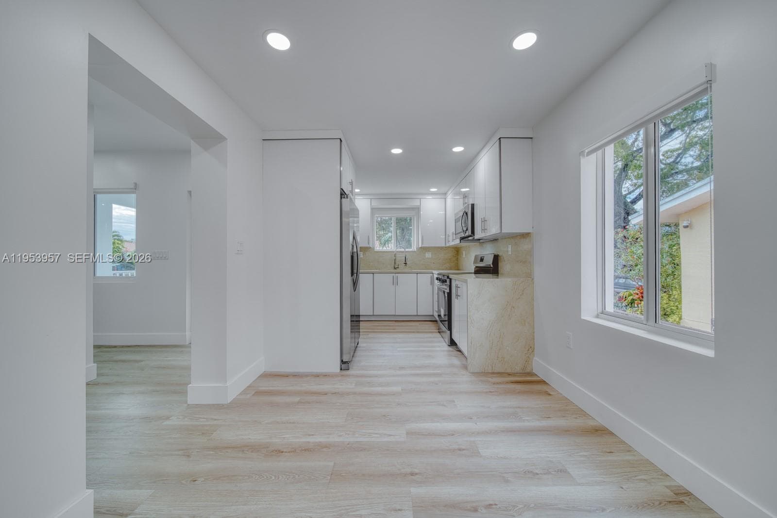 4345 SW 5th Ter, Miami, FL 33134 — zdjęcie 5