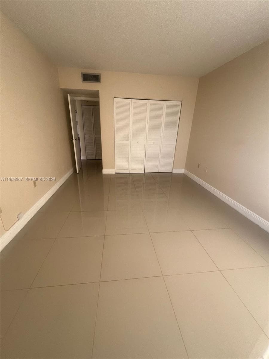 1965 S Ocean Dr # 10P, Hallandale Beach, FL 33009 — zdjęcie 2