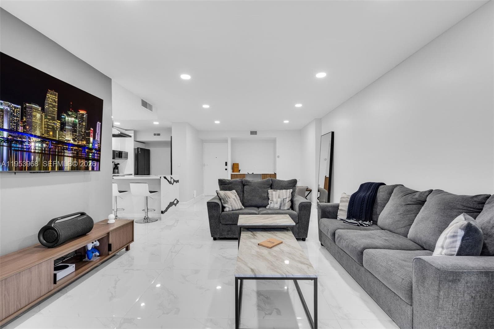 3800 Hillcrest Dr # 203, Hollywood, FL 33021 — zdjęcie 4