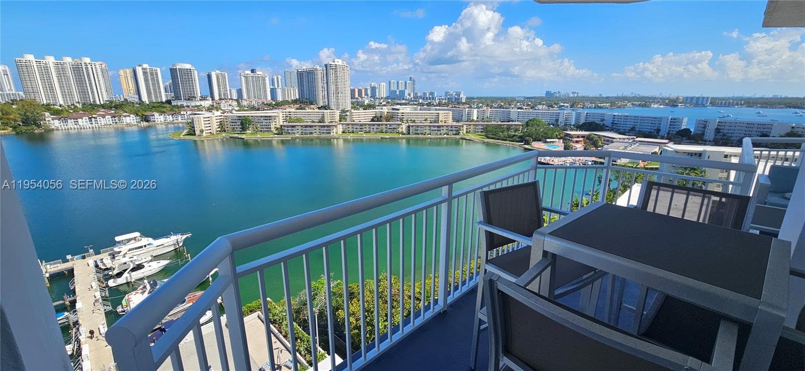 18041 Biscayne Blvd # 1405, Aventura, FL 33160