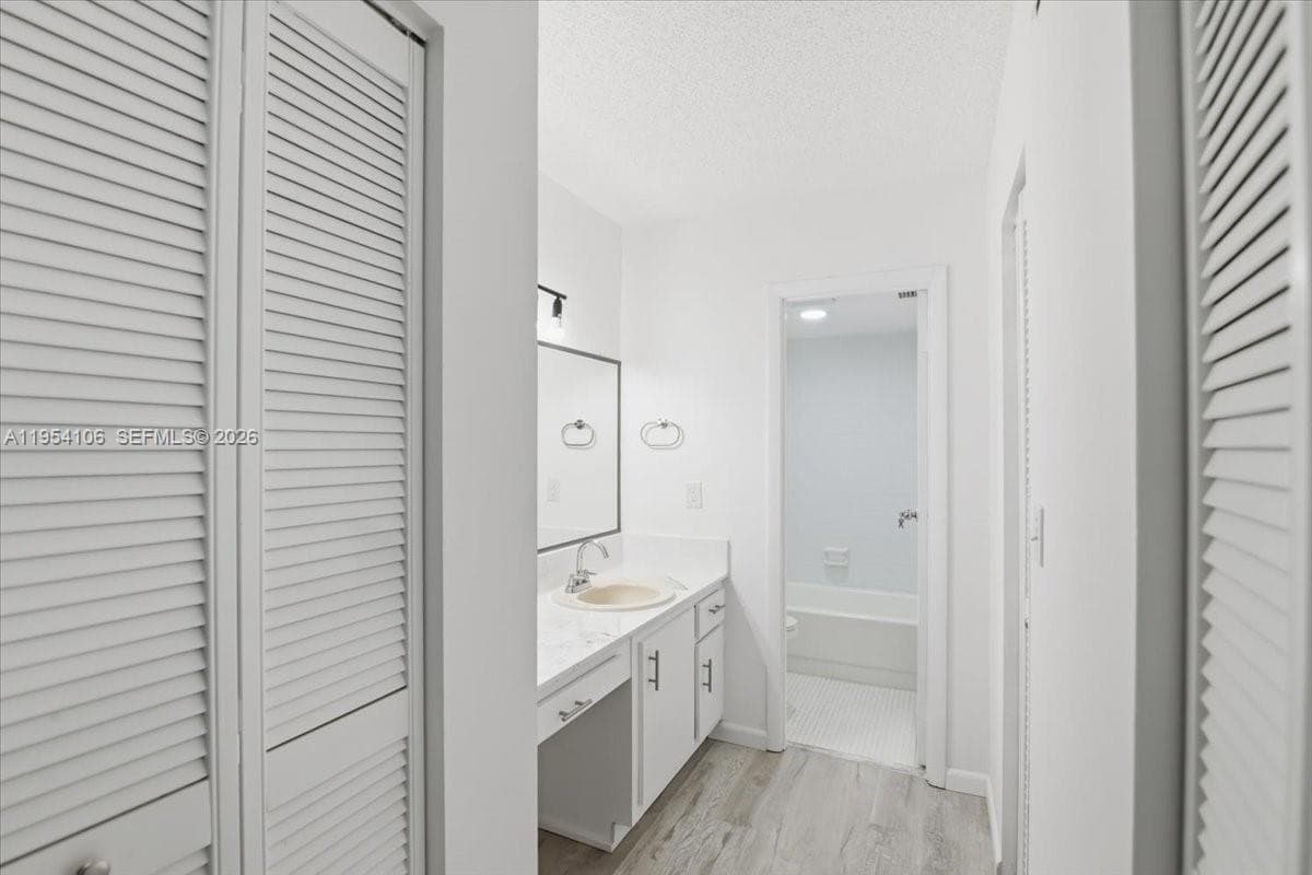 6101 N Falls Cir Dr # 309, Lauderhill, FL 33319 — zdjęcie 4