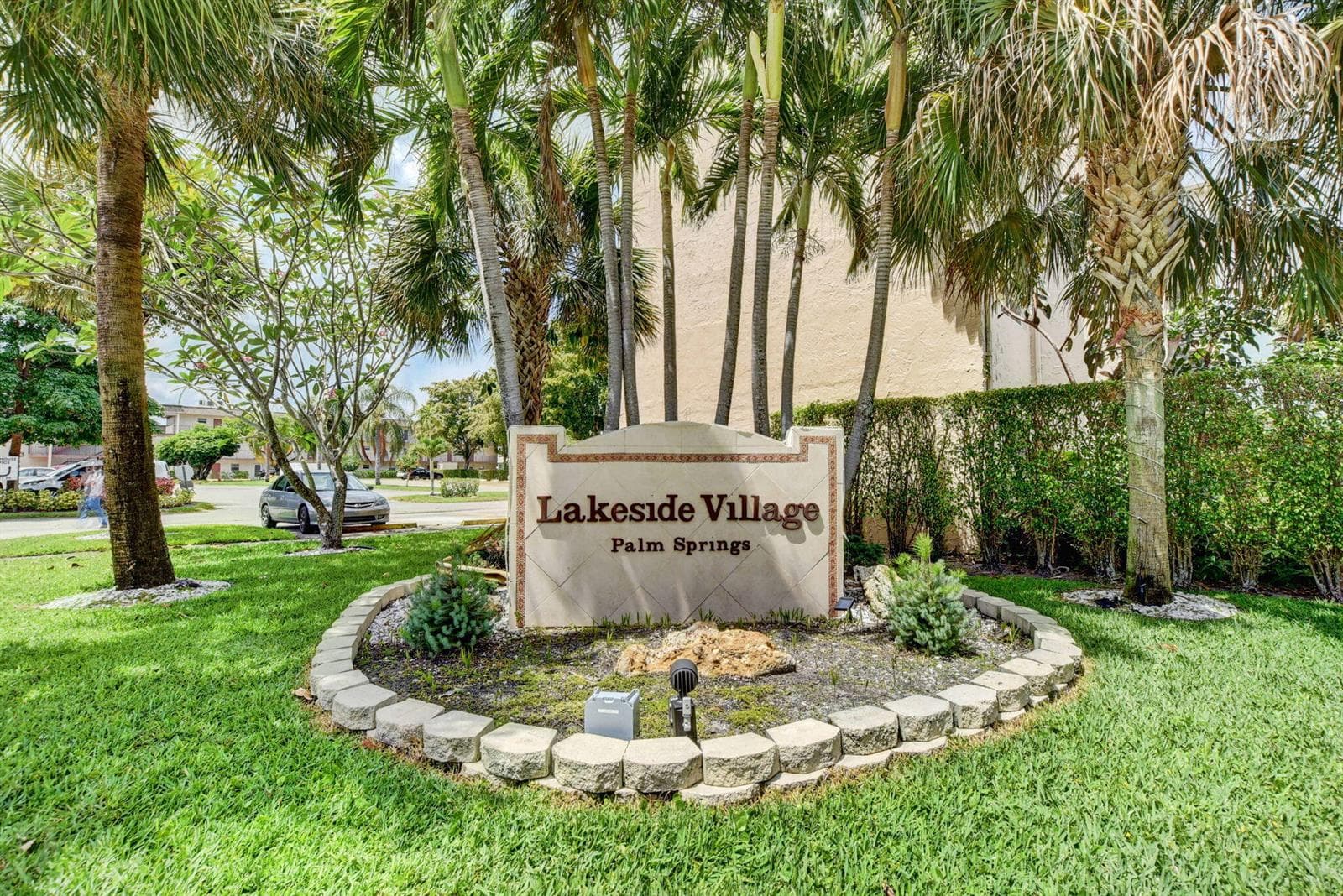 725 Lori Drive # 106, Palm Springs, FL 33461 — zdjęcie 2