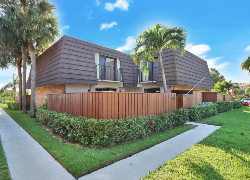 2117 21st Court, Jupiter, FL 33477 — zdjęcie 2