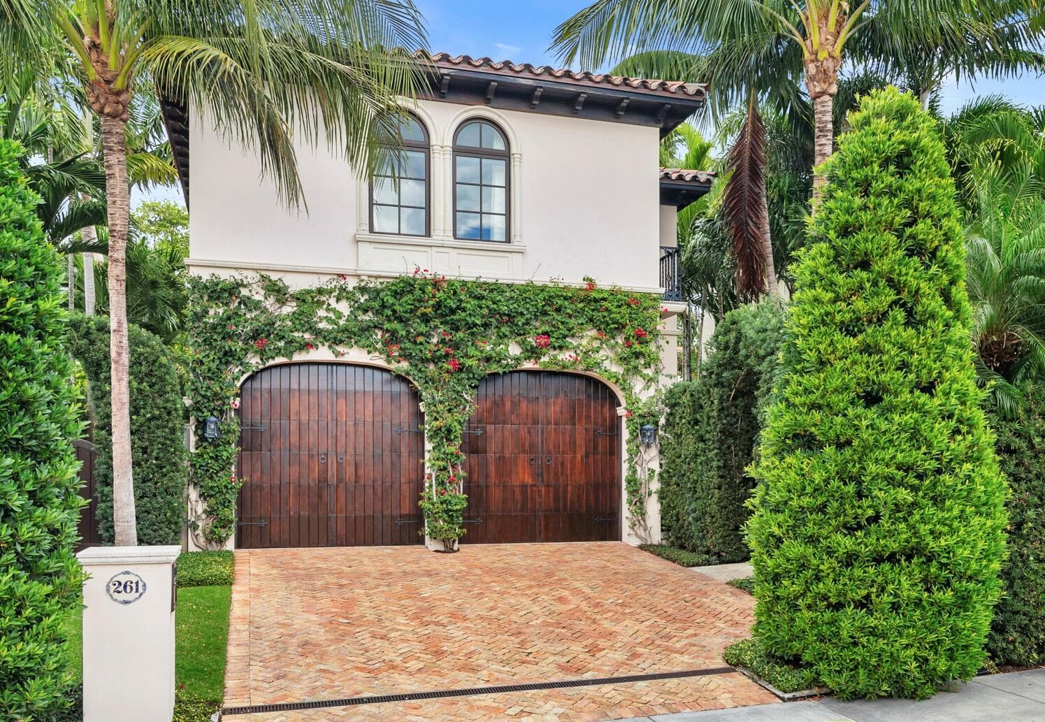 261 Seminole Avenue, Palm Beach, FL 33480 — zdjęcie 2