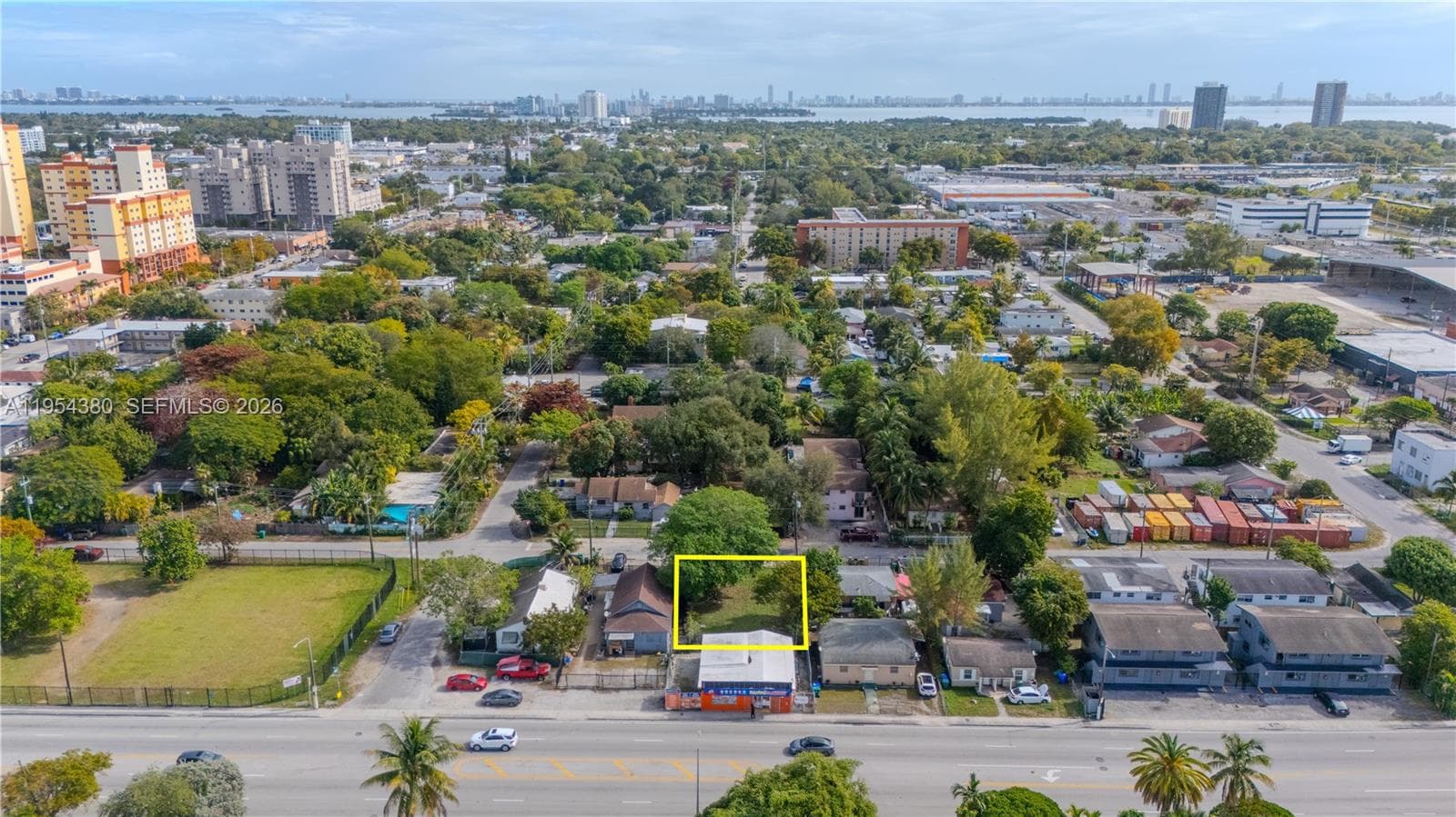 7552 NE Miami Ct, Miami, FL 33138 — zdjęcie 3