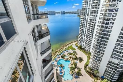 19195 NE 36th Ct # 2302, Aventura, FL 33180