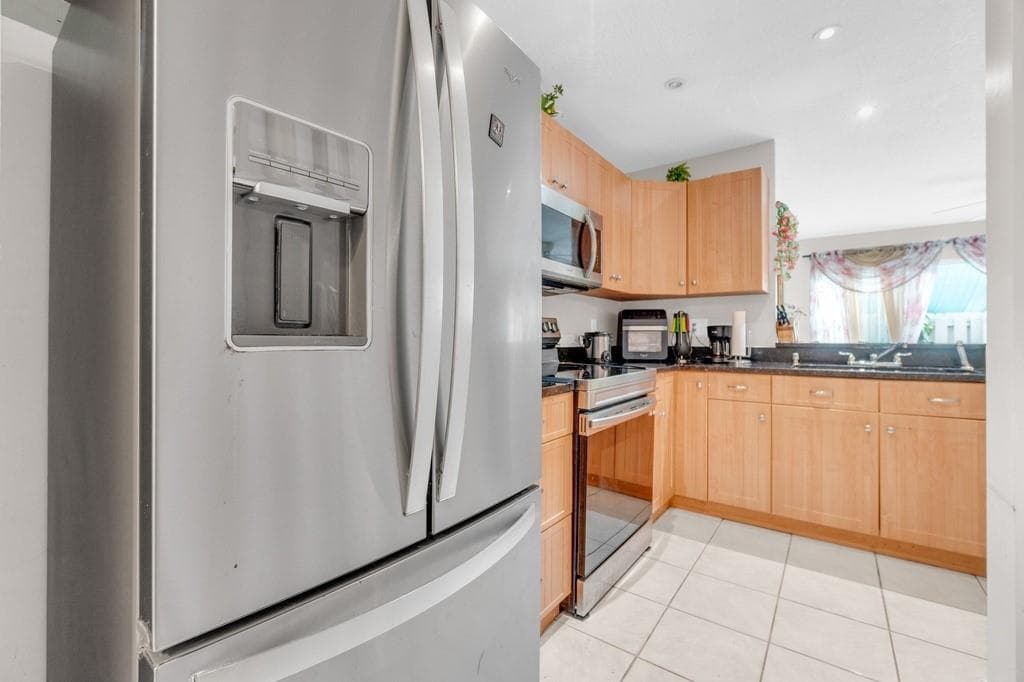 3611 NW 122nd Terrace # 3611, Sunrise, FL 33323 — zdjęcie 2