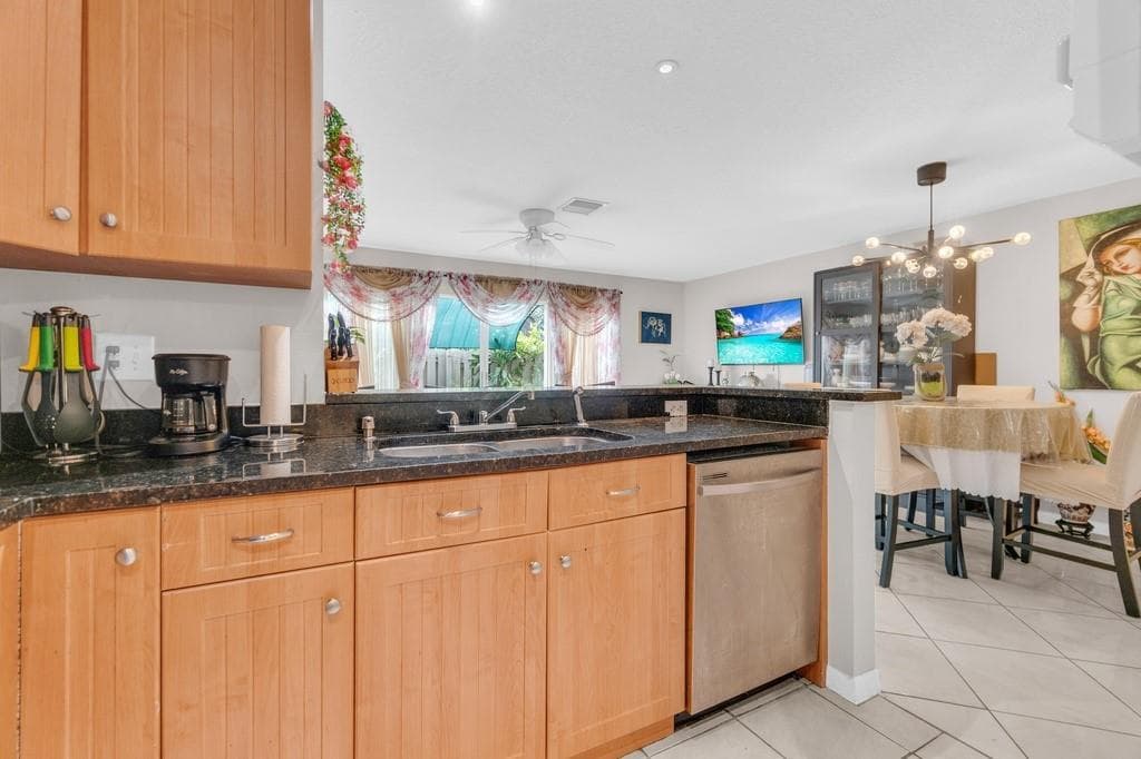 3611 NW 122nd Terrace # 3611, Sunrise, FL 33323 — zdjęcie 5