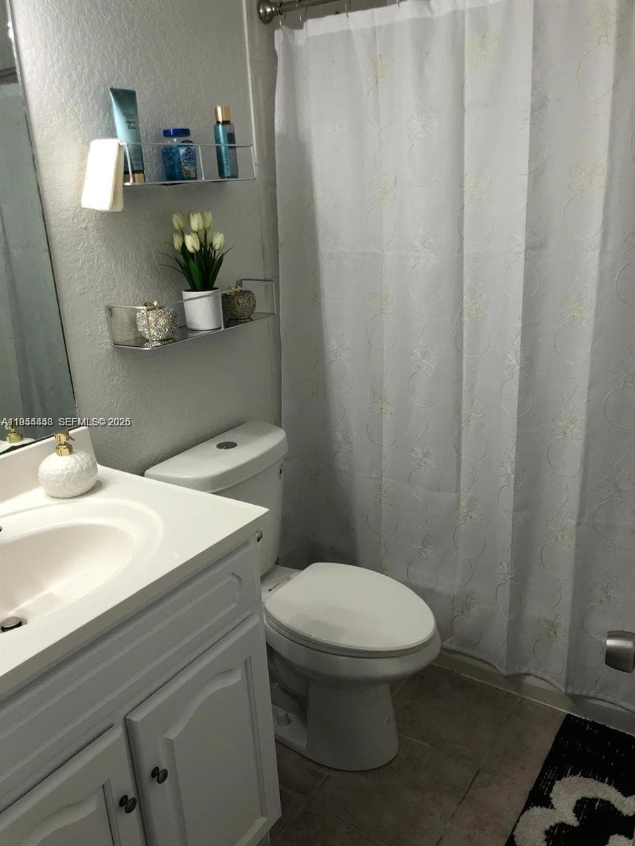 27 NE 13th Ave # 4, Homestead, FL 33033 — zdjęcie 5