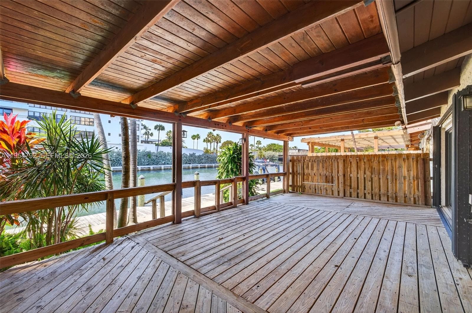 2619 S Parkview Dr, Hallandale Beach, FL 33009 — zdjęcie 5