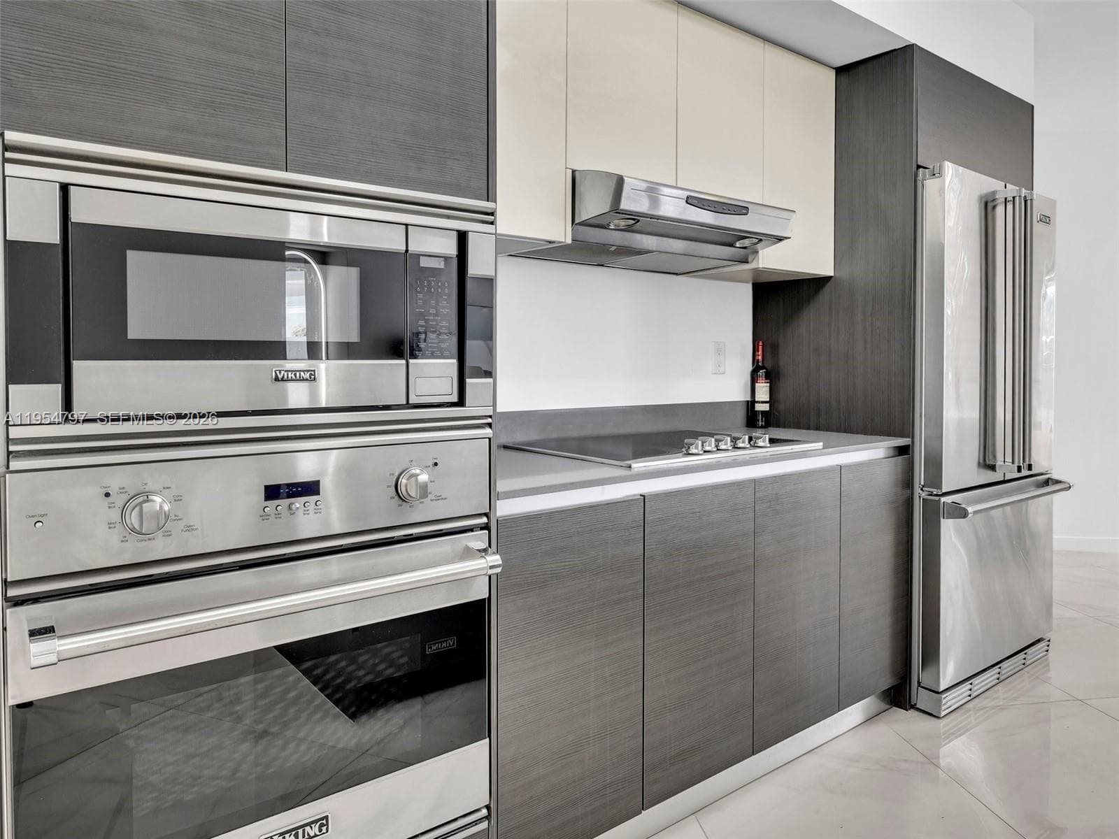 9821 E Bay Harbor Dr # 302, Bay Harbor Islands, FL 33154 — zdjęcie 4