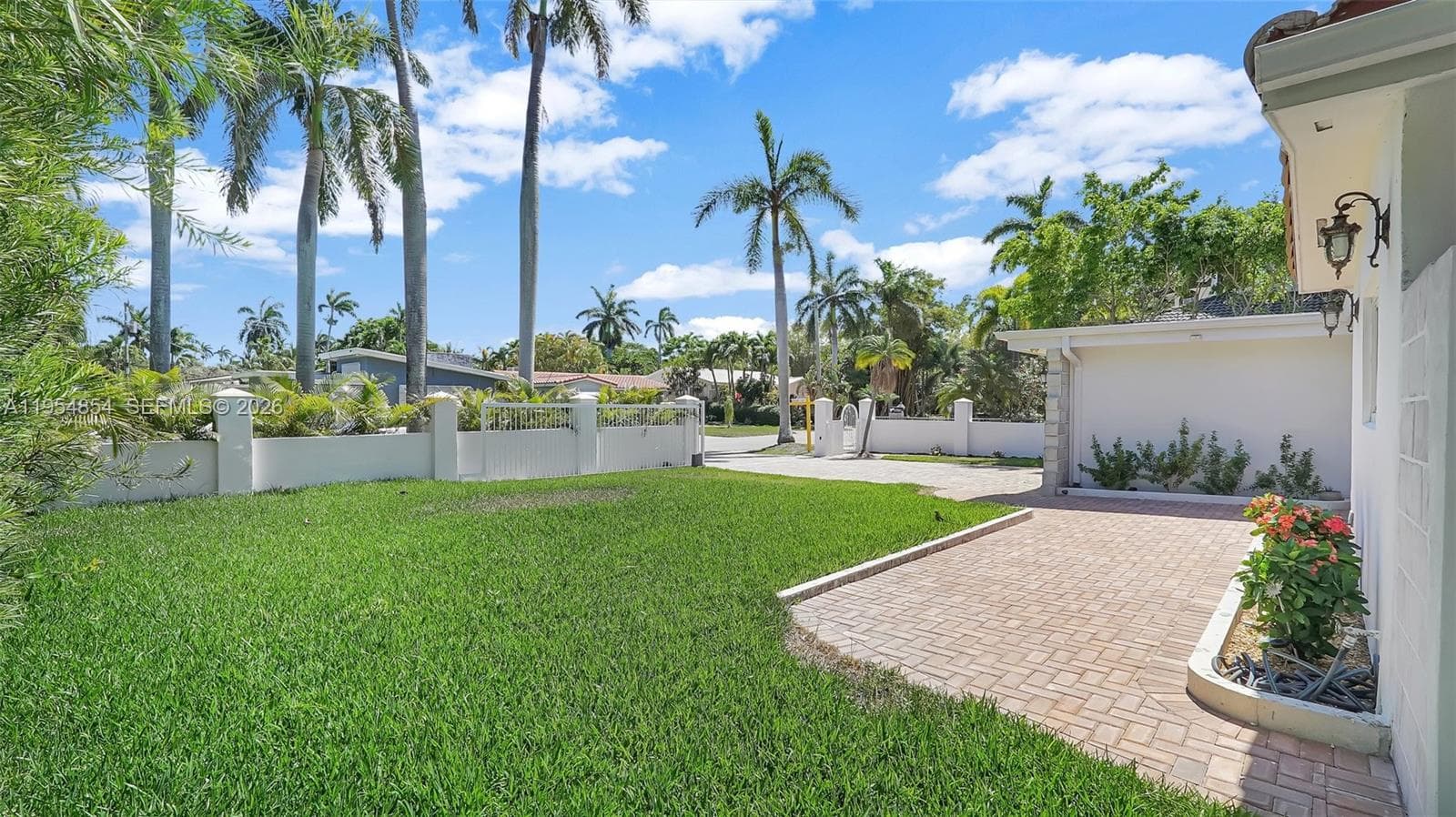 1311 Pierce St, Hollywood, FL 33019 — zdjęcie 4