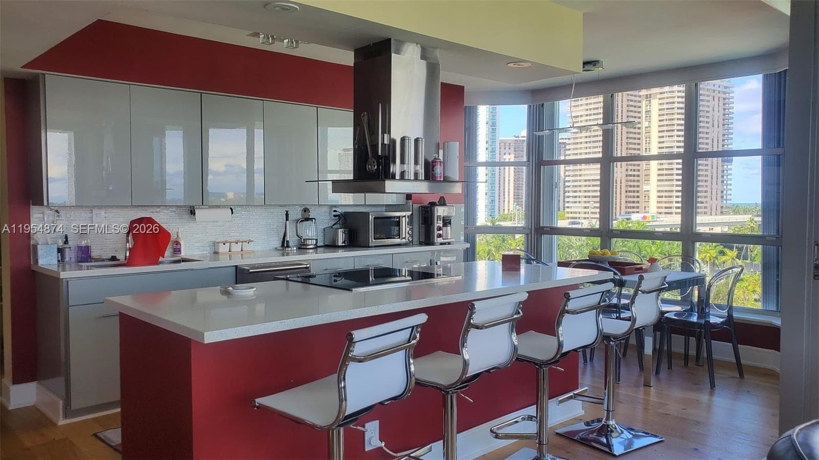 3600 Mystic Pointe Dr # 913, Aventura, FL 33180 — zdjęcie 2