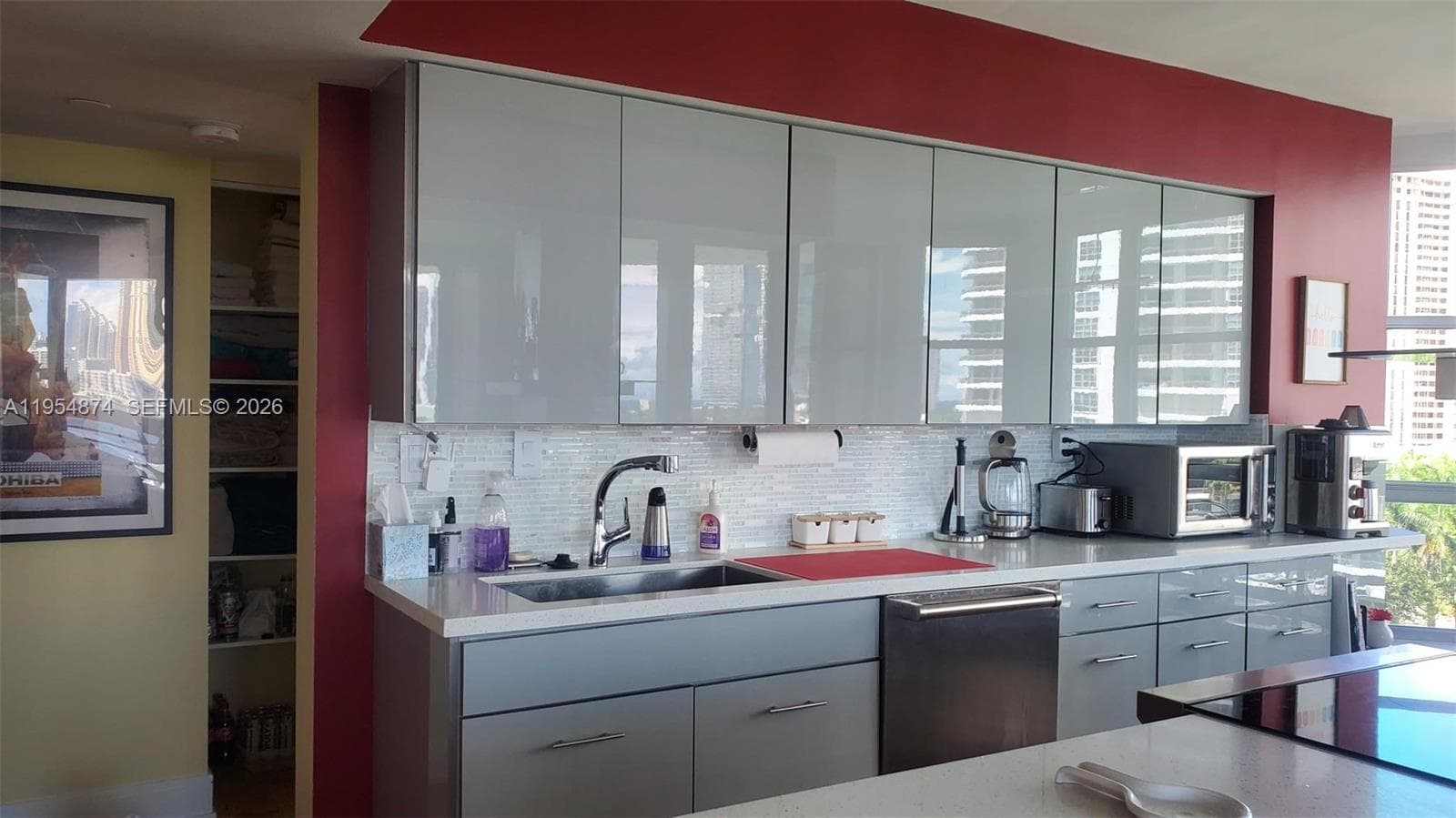3600 Mystic Pointe Dr # 913, Aventura, FL 33180 — zdjęcie 3