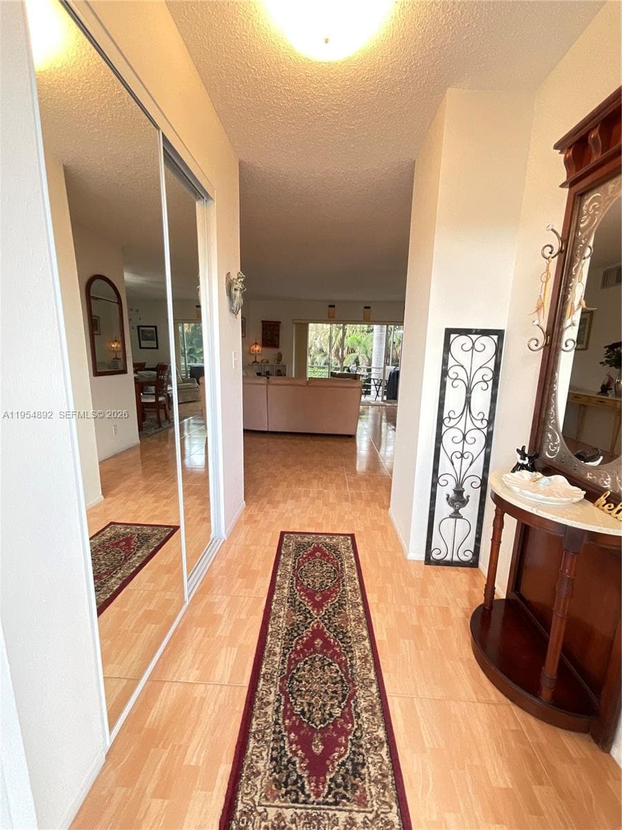 1425 Atlantic Shores Blvd # 209, Hallandale Beach, FL 33009 — zdjęcie 5
