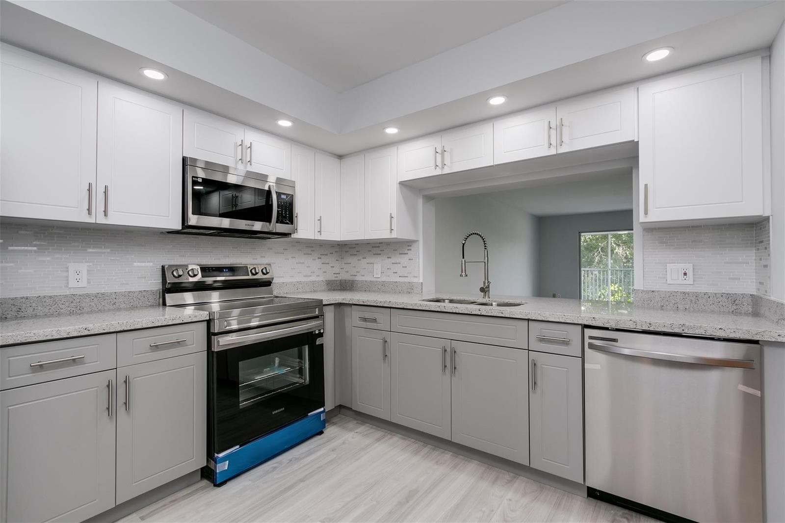 12600 SW 5th Court # 408l, Pembroke Pines, FL 33027 — zdjęcie 3