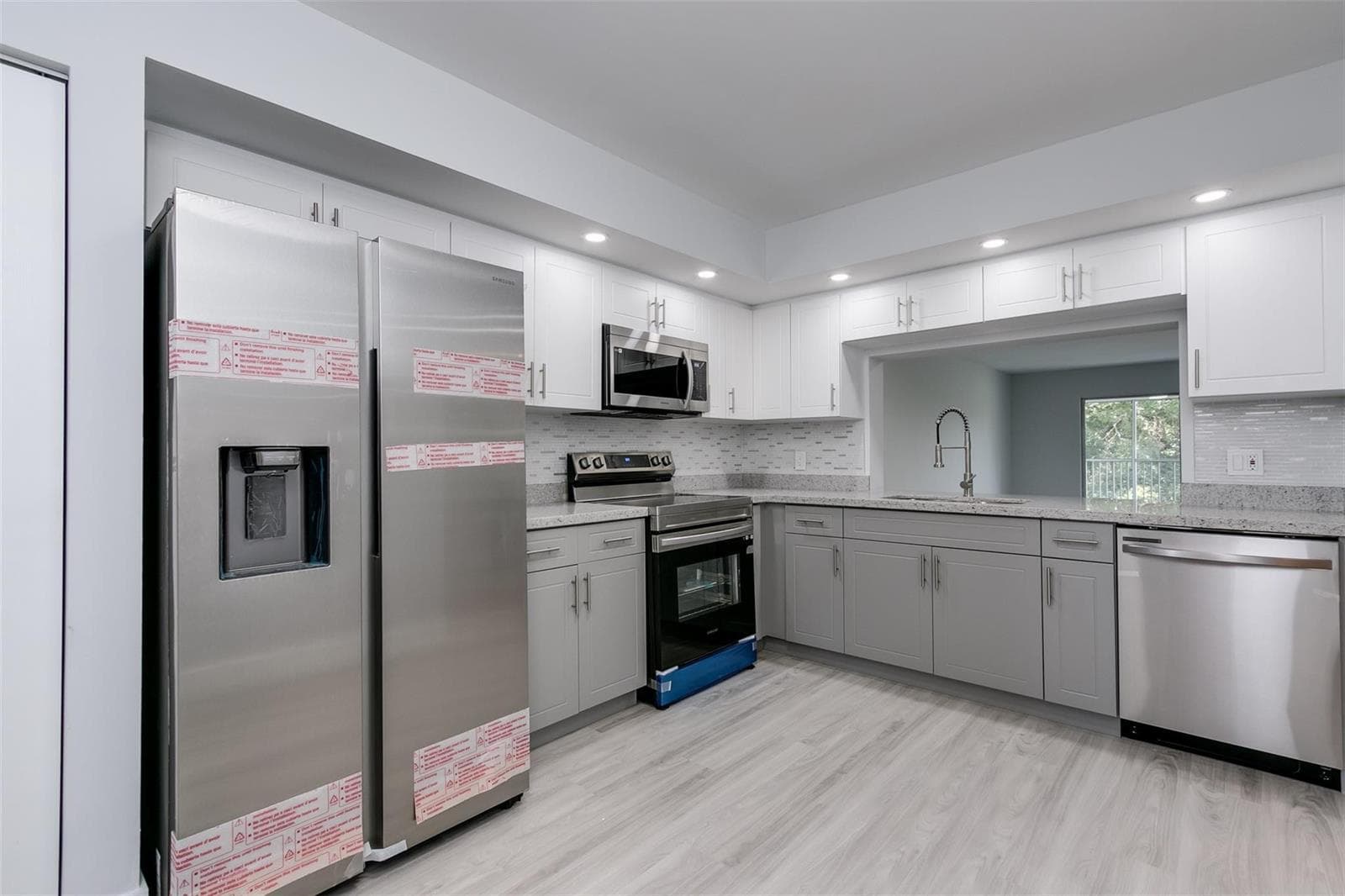 12600 SW 5th Court # 408l, Pembroke Pines, FL 33027 — zdjęcie 4