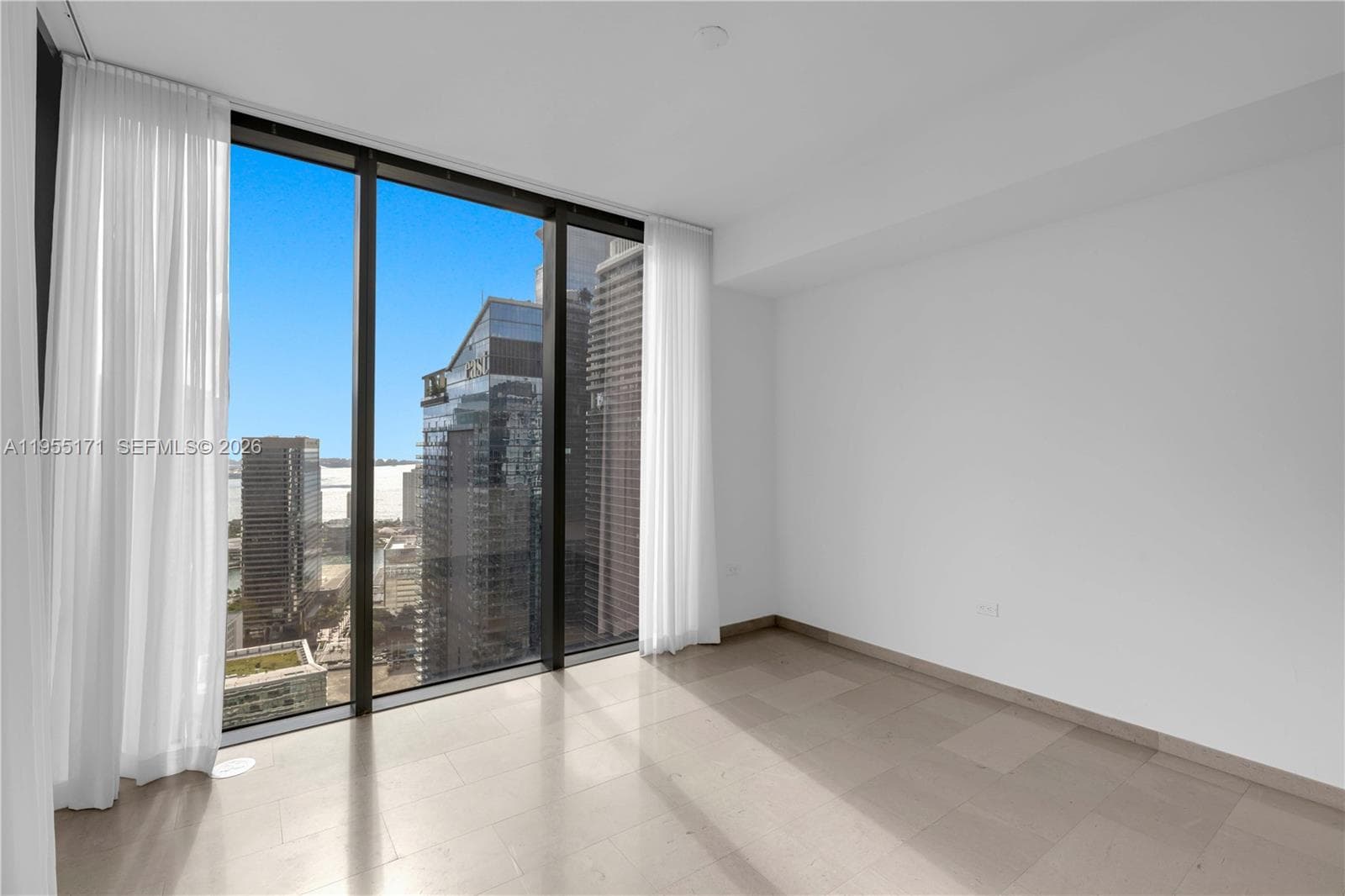 88 SW 7th St # 3711, Miami, FL 33130 — zdjęcie 3