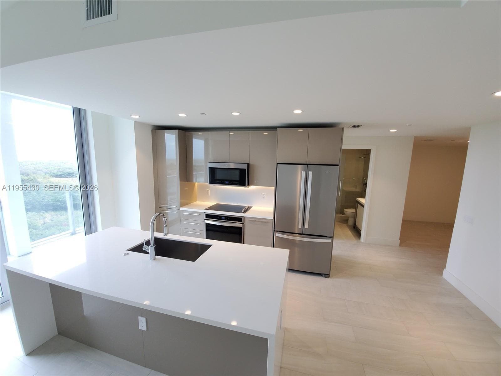 2000 Metropica Way # 1401, Sunrise, FL 33323