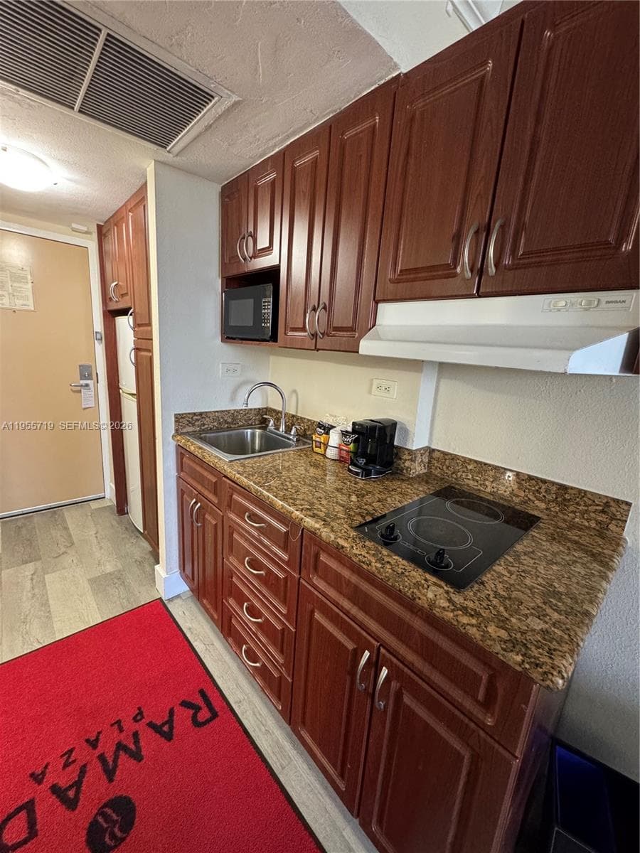 19201 Collins Ave # 1103, Sunny Isles Beach, FL 33160 — zdjęcie 4