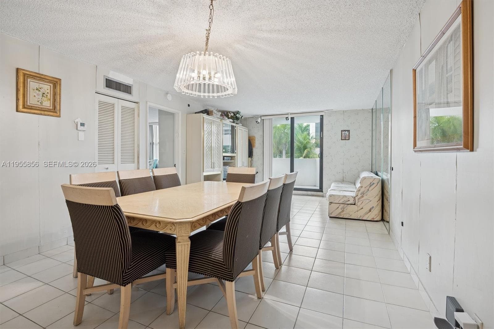 4301 Collins Ave # 202, Miami Beach, FL 33140 — zdjęcie 4