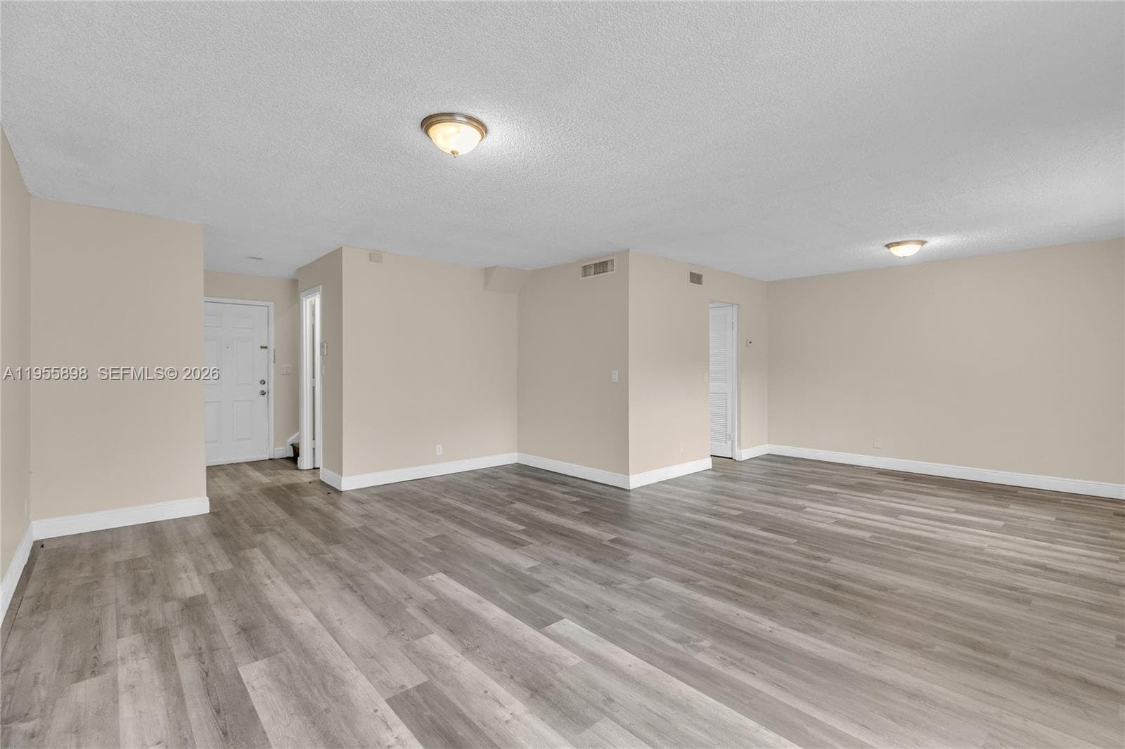 17901 NW 68th Ave # T206, Hialeah, FL 33015 — zdjęcie 3