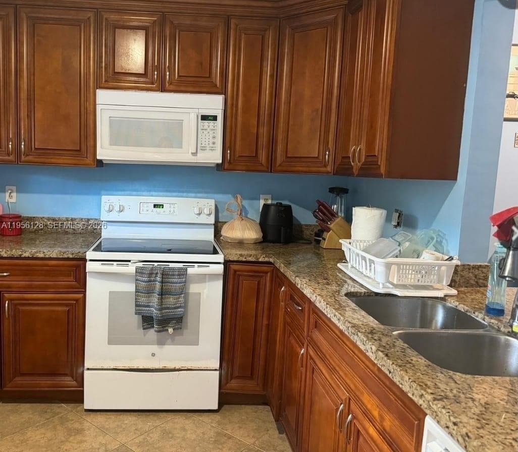 4321 NW 9th Ave # 104, Deerfield Beach, FL 33064