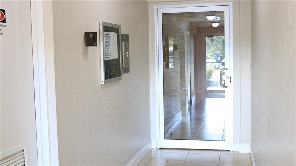 7300 NW 17th Street # 202, Plantation, FL 33313 — zdjęcie 2