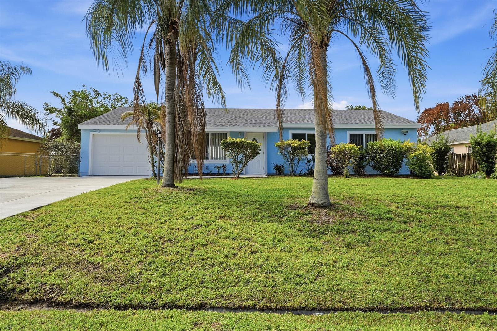 420 SE Streamlet Avenue, Port St. Lucie, FL 34983 — zdjęcie 2