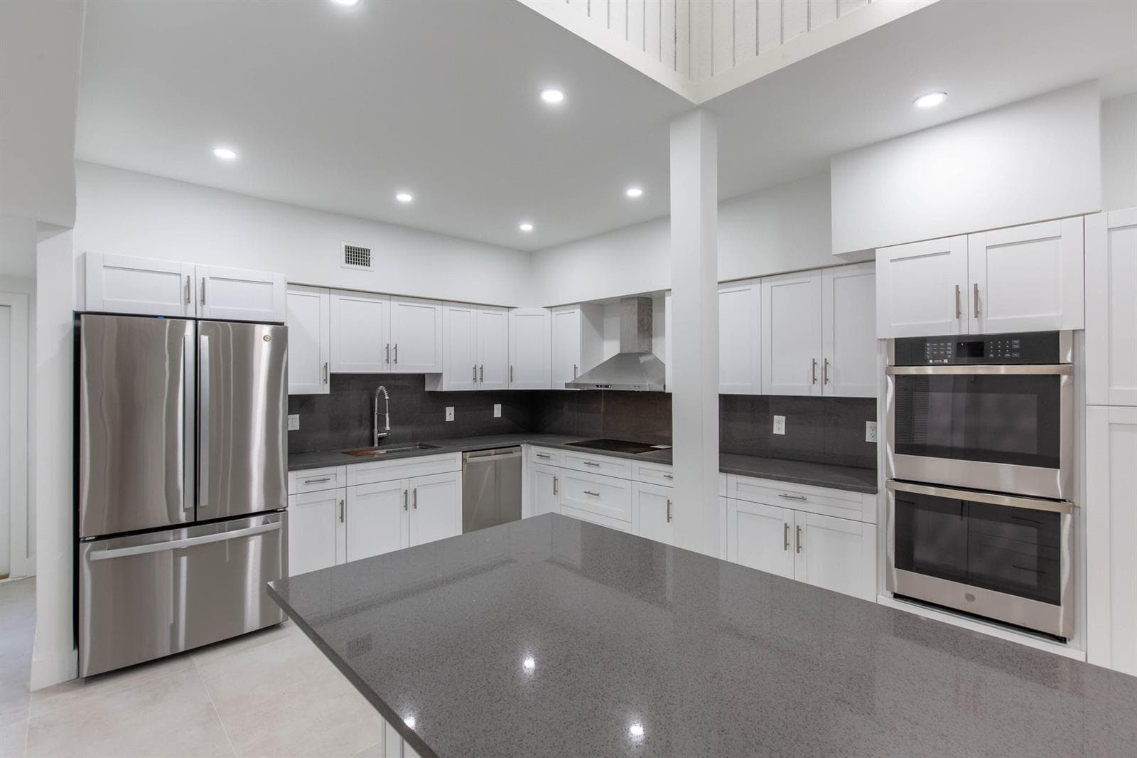 1989 Canterbury Circle, Wellington, FL 33414 — zdjęcie 3