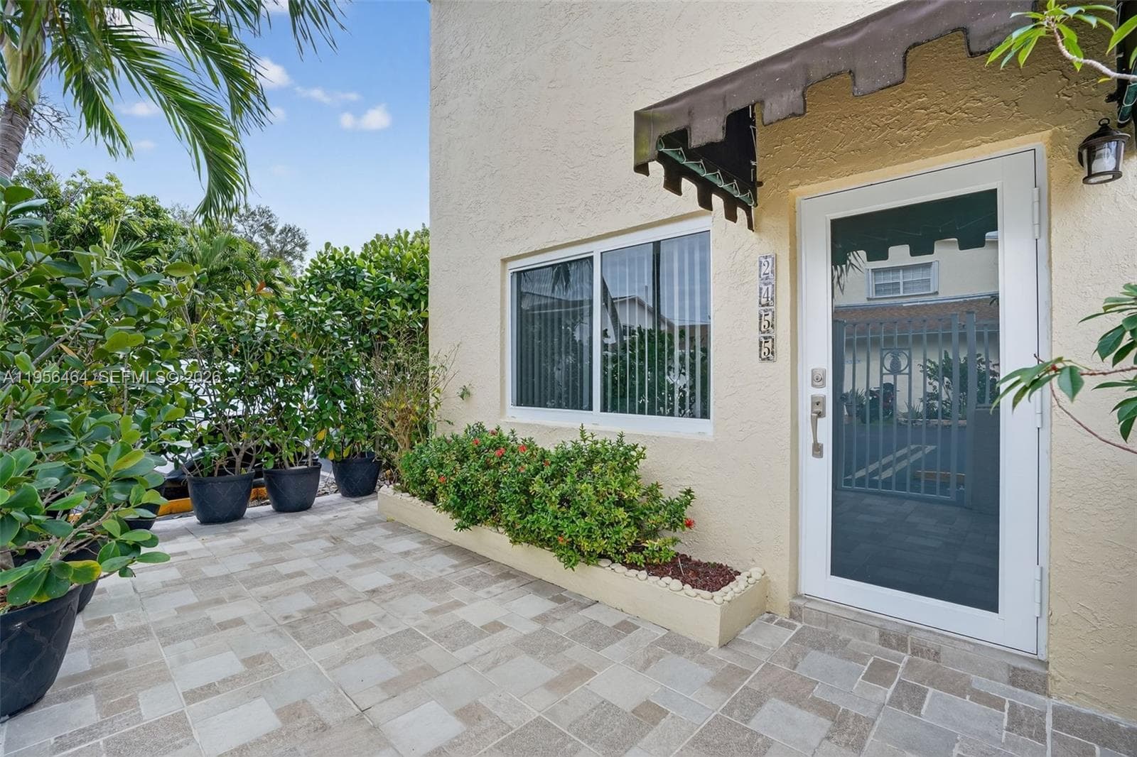 2455 SW 11th St # 7-A, Miami, FL 33135 — zdjęcie 5