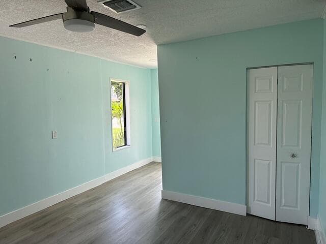 907 SE Lake Street, Stuart, FL 34994 — zdjęcie 4