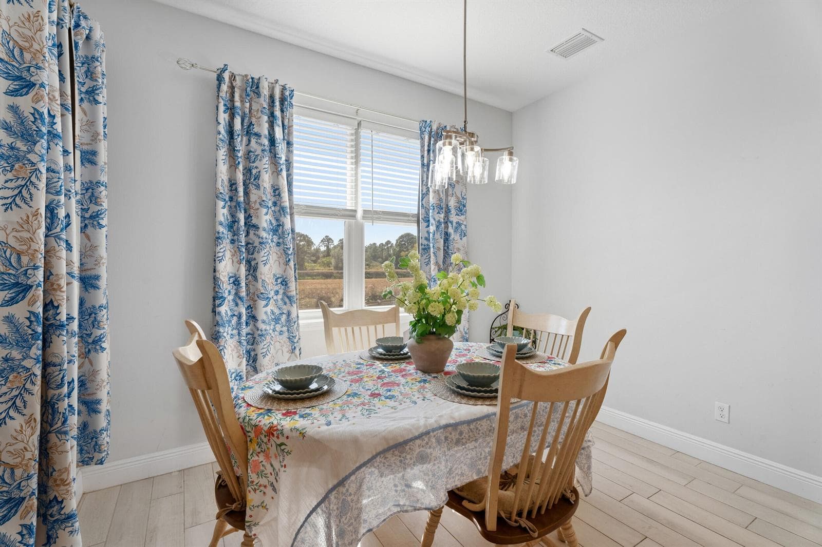 1568 SW Abacus Avenue, Port St. Lucie, FL 34953 — zdjęcie 4