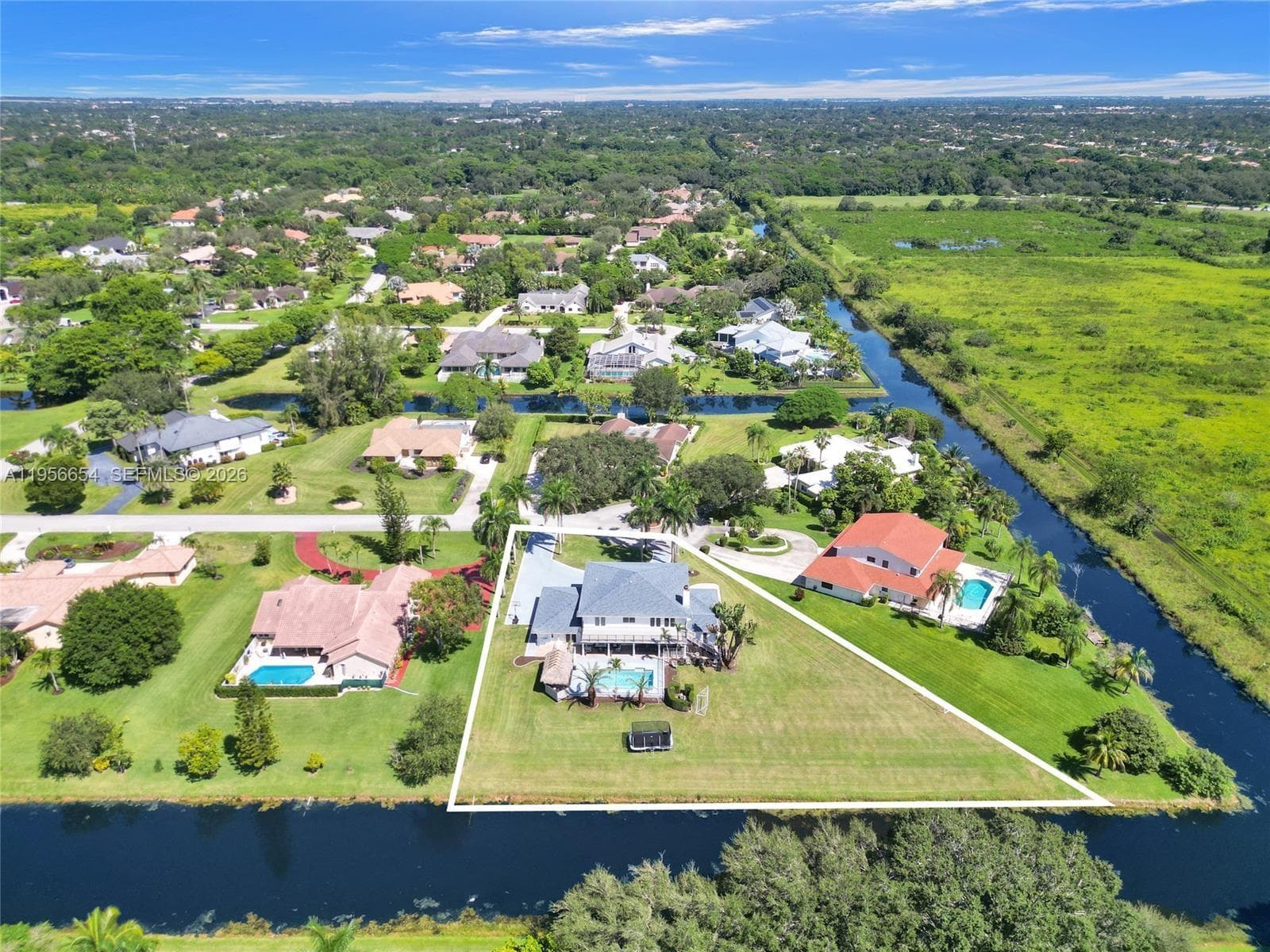 11824 SW 43rd Ct, Davie, FL 33330 — zdjęcie 4