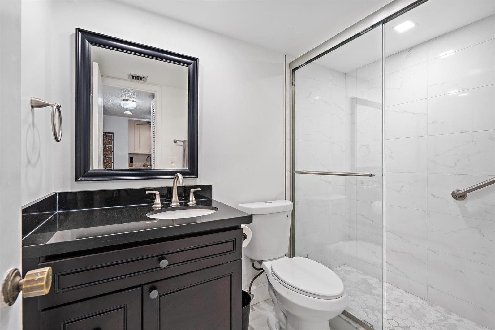 1516 S Lakeside Drive # 207, FL 33460 — zdjęcie 3