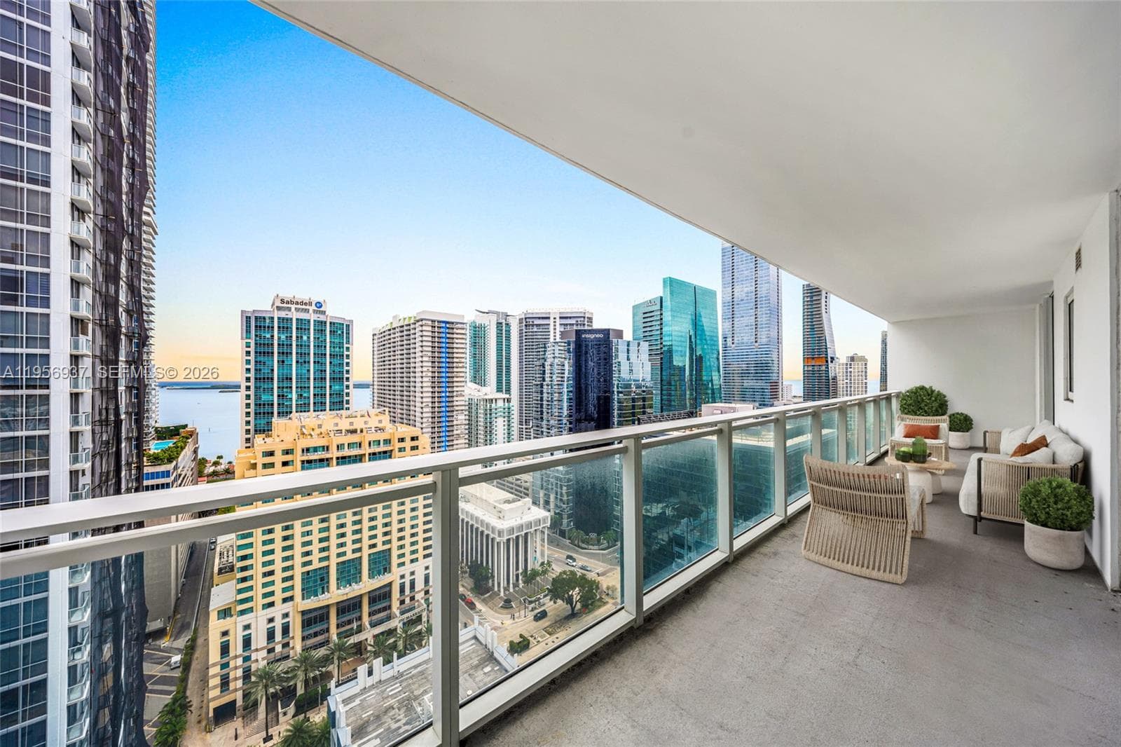 1080 Brickell Ave # 2708, Miami, FL 33131 — zdjęcie 2