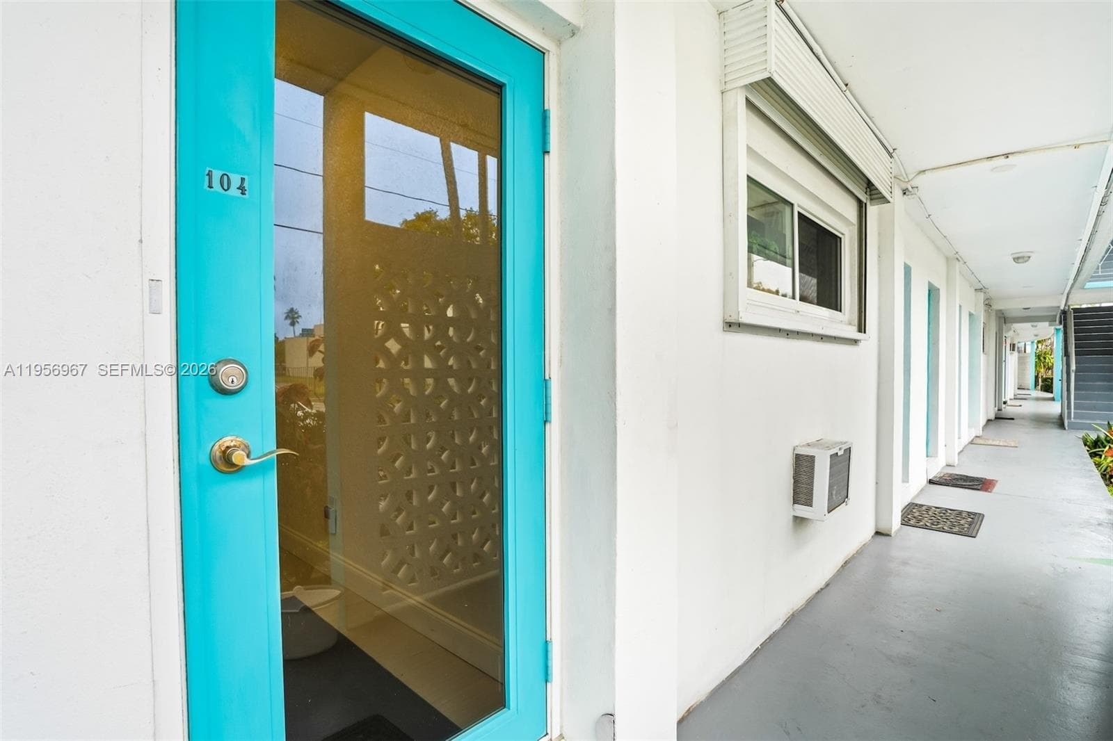 2500 Diana Dr # 104, Hallandale Beach, FL 33009 — zdjęcie 3