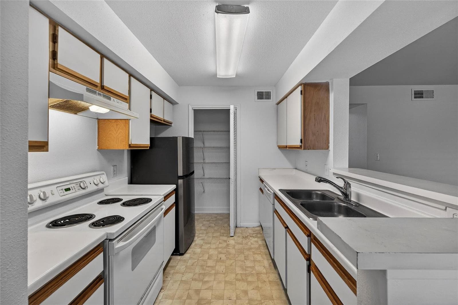 2361 NW 33rd Street # 605, Oakland Park, FL 33309 — zdjęcie 3