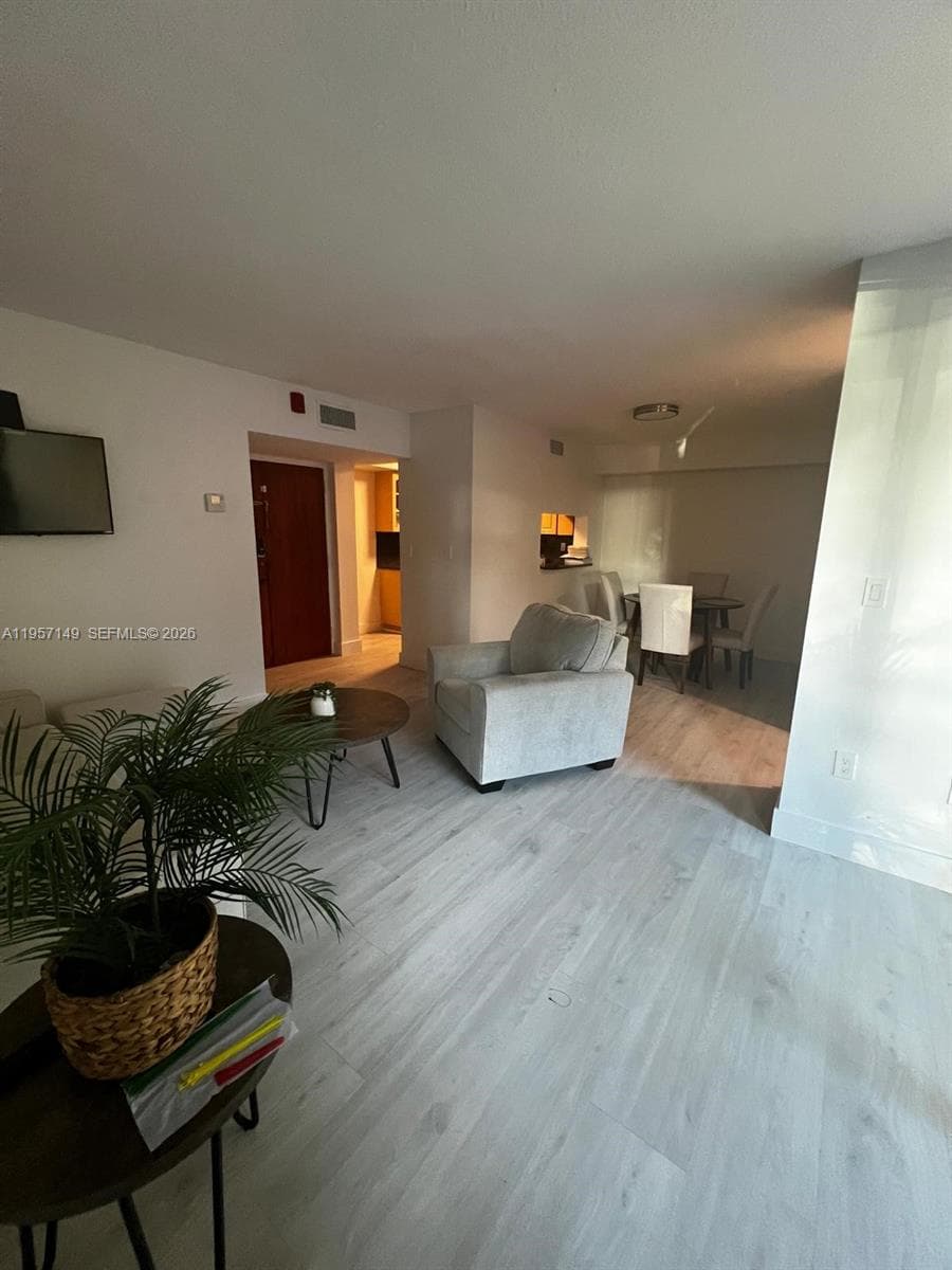 11750 SW 18th St # 125-1, Miami, FL 33175 — zdjęcie 2