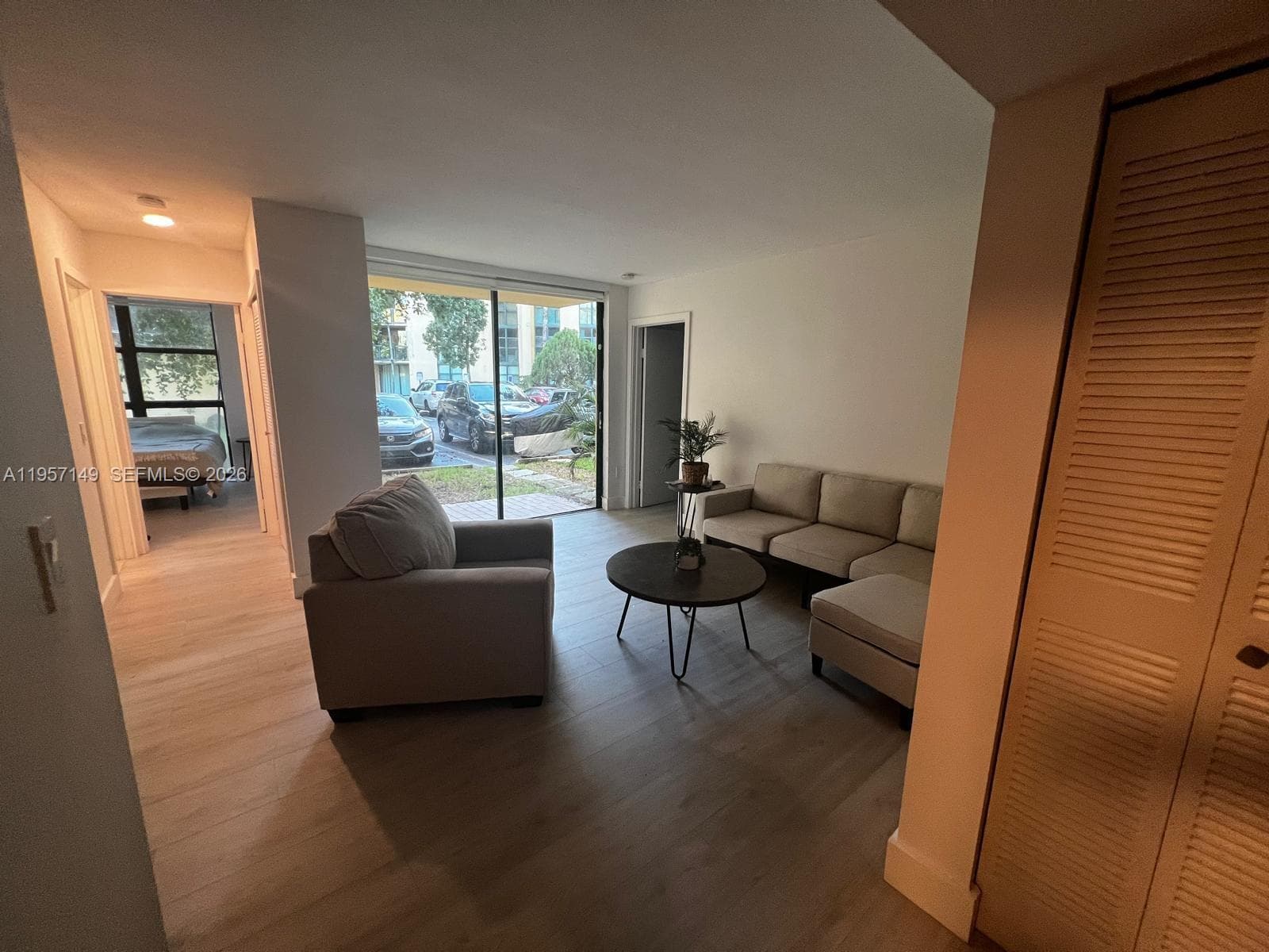 11750 SW 18th St # 125-1, Miami, FL 33175