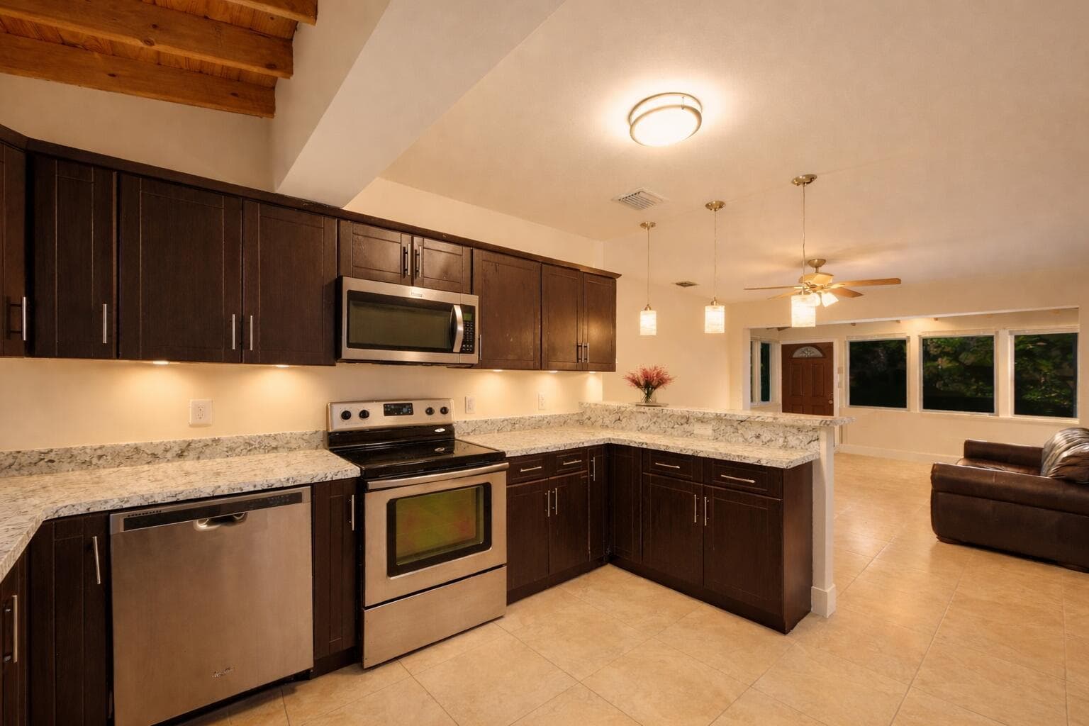 1435 SW 5th Court, Fort Lauderdale, FL 33312 — zdjęcie 5