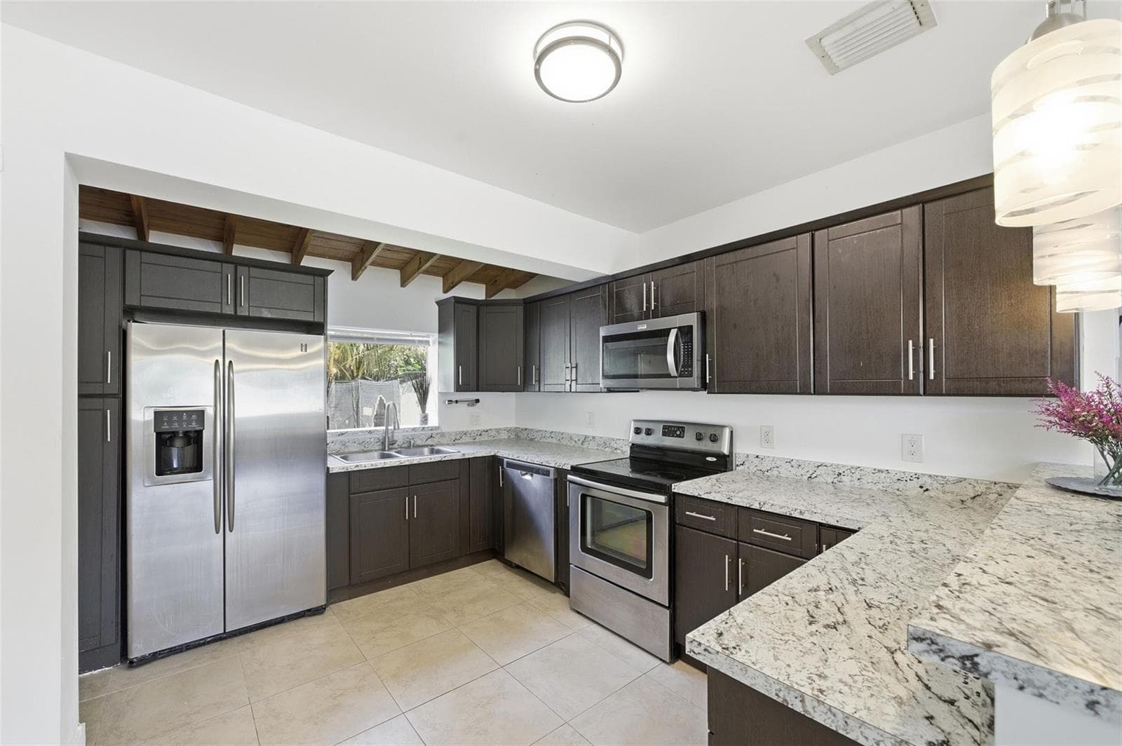 1435 SW 5th Court, Fort Lauderdale, FL 33312 — zdjęcie 4