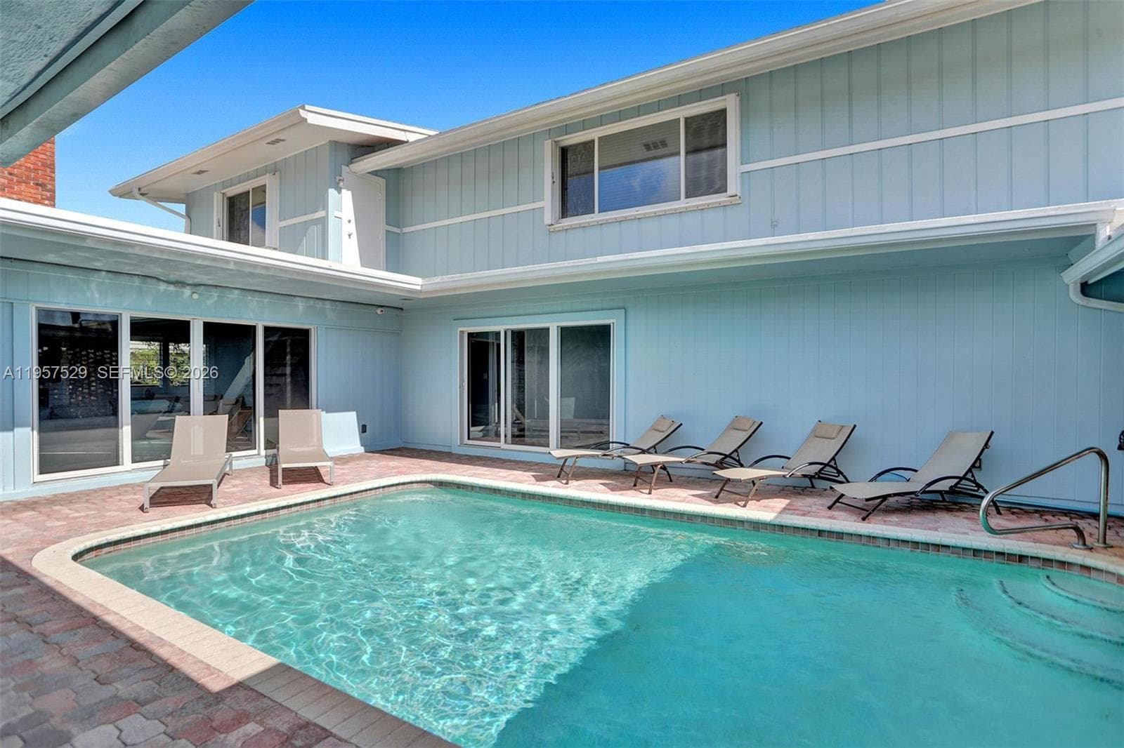 1341 SE 7th Ave, Pompano Beach, FL 33060