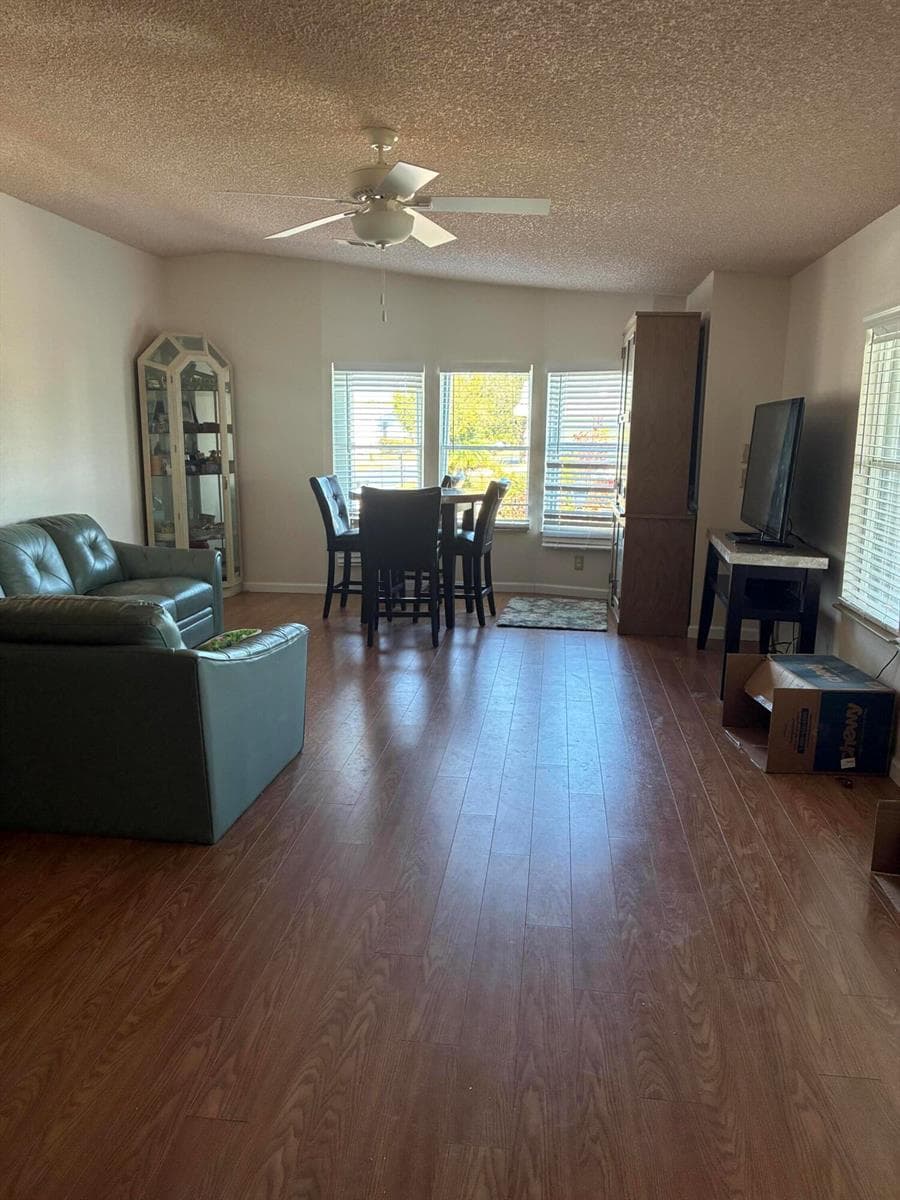 7162 SE Sweetwood Terrace, Stuart, FL 34997 — zdjęcie 3