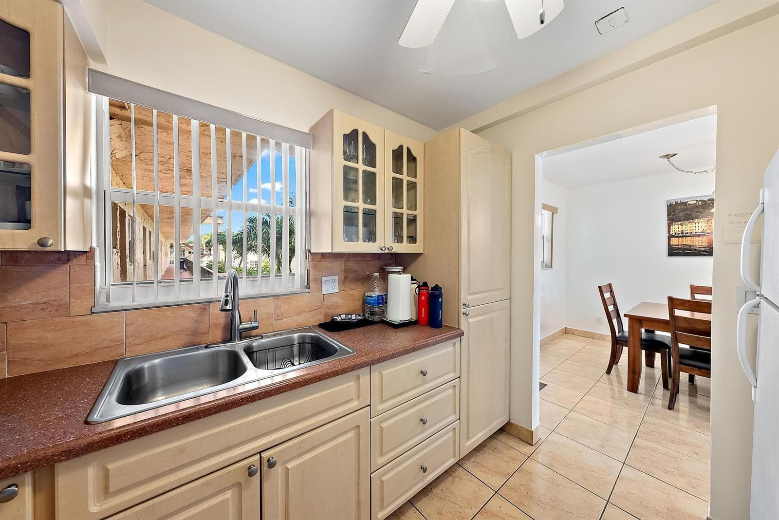 701 Lori Drive # 206, Palm Springs, FL 33461 — zdjęcie 4