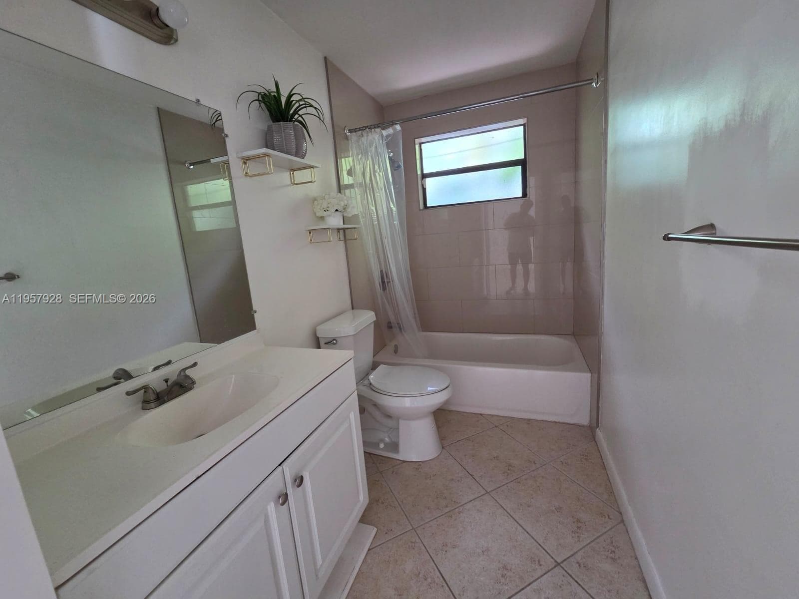 814 Finley Ct, Hollywood, FL 33020 — zdjęcie 5
