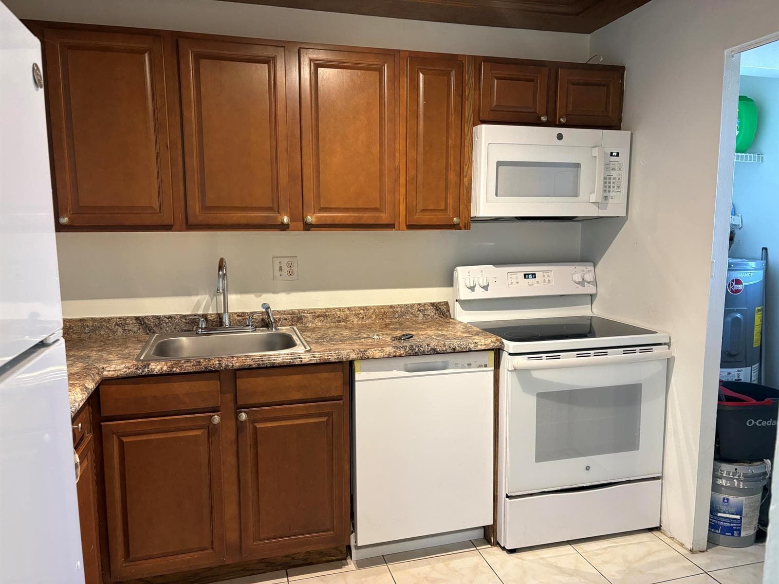 8000 Colony Circle # 201, Tamarac, FL 33321 — zdjęcie 2